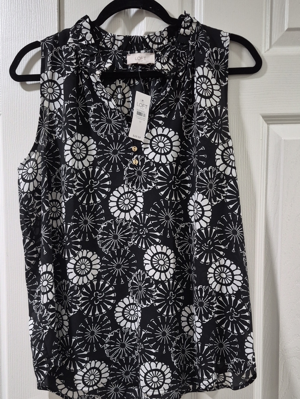 LOFT Black and White Floral Ruffle-Neck Sleeveless Top